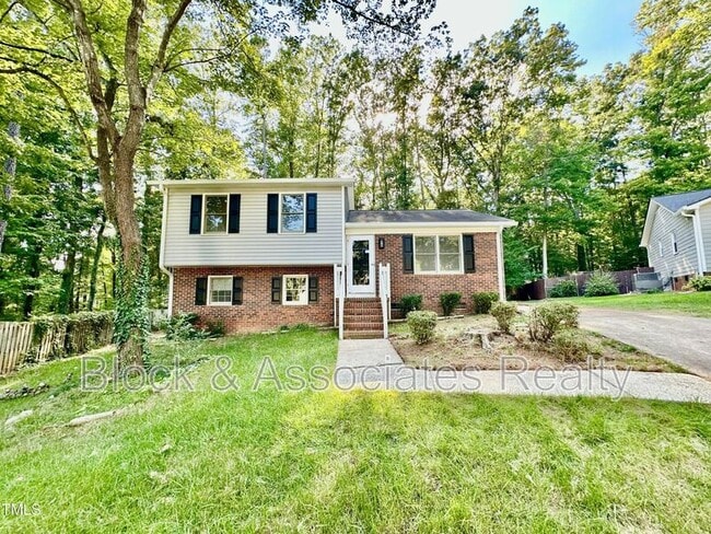 property at 103 Carriole Ct