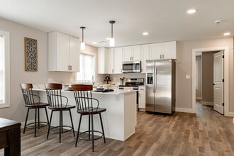 Cottages at Langley Cove in Laconia, NH - Building Photo - Building Photo
