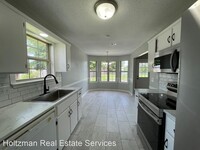 126 Wayfair Ln photo'