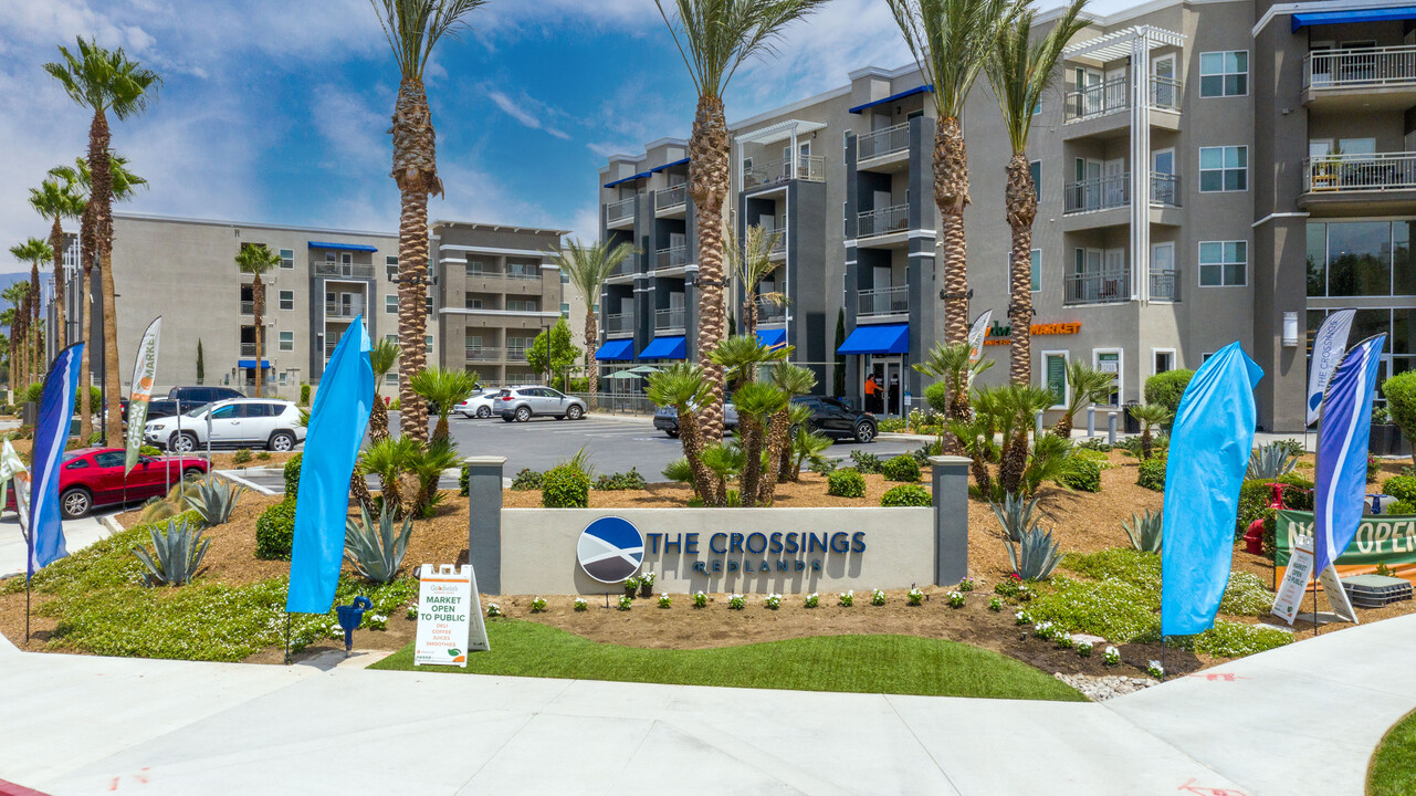 The Crossings at Redlands in Redlands, CA - Building Photo