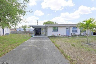 2184 Arden St in Ft. Myers, FL - Building Photo