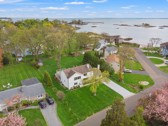 property at 80 Soundview Dr