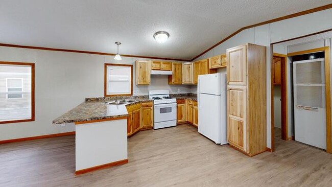 122 Northwest Dr in Bismarck, ND - Building Photo - Building Photo