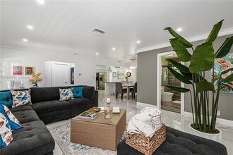 1521 Arthur St in Hollywood, FL - Building Photo - Building Photo