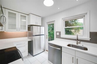 3510 Roswell Rd in Atlanta, GA - Building Photo - Building Photo