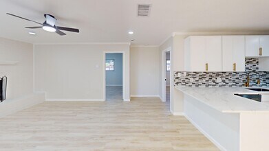 5409 Ledgestone Dr in Fort Worth, TX - Building Photo - Building Photo