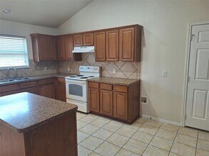3256 Torio in Grand Prairie, TX - Building Photo - Building Photo