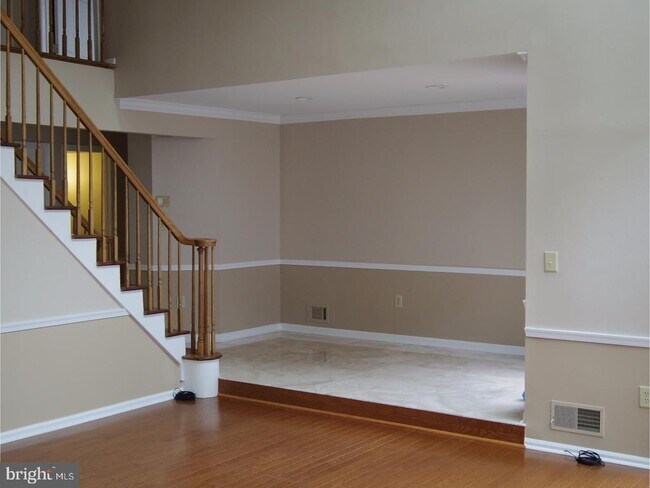 9 Stonebridge Ln in Princeton, NJ - Building Photo - Building Photo