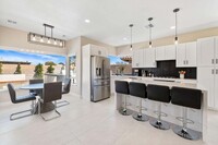 40270 Eastwood Ln in Palm Desert, CA - Foto de edificio - Building Photo