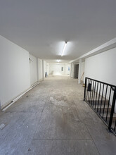 43 W Eighth St in New York, NY - Building Photo - Building Photo