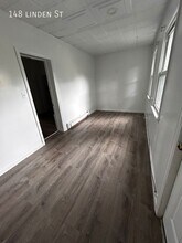 148 Linden St in Yonkers, NY - Building Photo - Building Photo