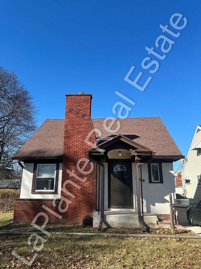 property at 510 California Blvd