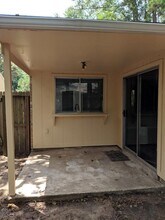 26 W Broken Oak Ct in Spring, TX - Building Photo - Building Photo