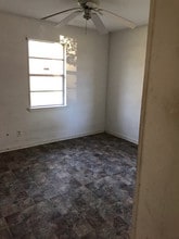 61 Charmingdale Dr N in Monroe, LA - Building Photo - Building Photo