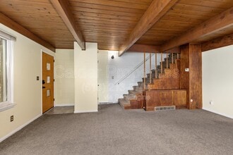 841 Houseman Ave NE in Grand Rapids, MI - Building Photo - Building Photo