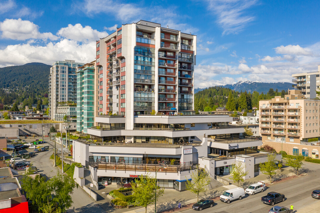 Eastern House in North Vancouver, BC - Building Photo