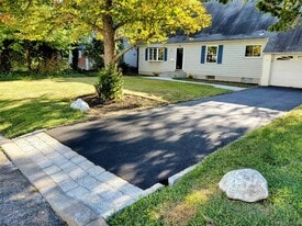 115 Wappanocca Ave in Rye, NY - Building Photo