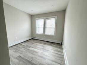 57 Burrell St in Boston, MA - Building Photo - Building Photo