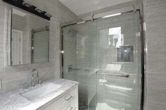 154 S 4th St in Brooklyn, NY - Building Photo - Building Photo