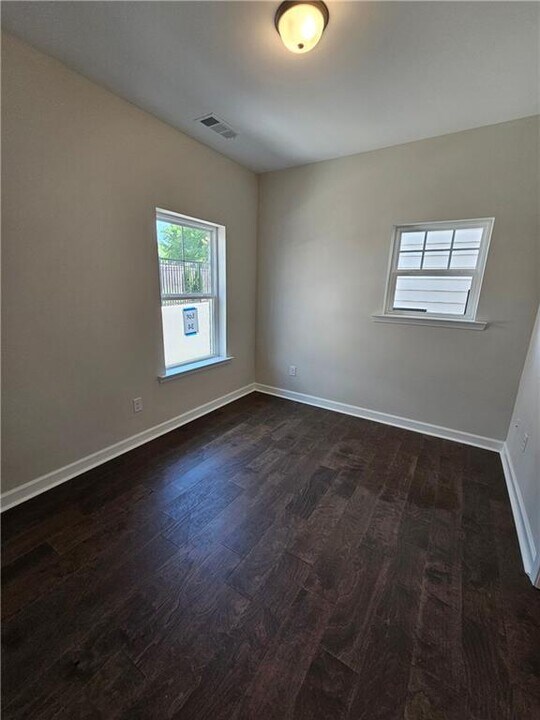 2591 Ocean Walk Dr in Atlanta, GA - Building Photo