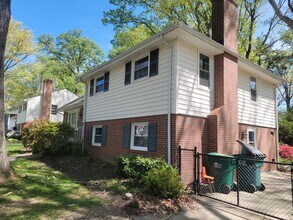 2005 Dresden Rd in Richmond, VA - Building Photo - Building Photo