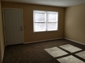 2326 Brentwood St-Unit -2326 in High Point, NC - Building Photo - Building Photo