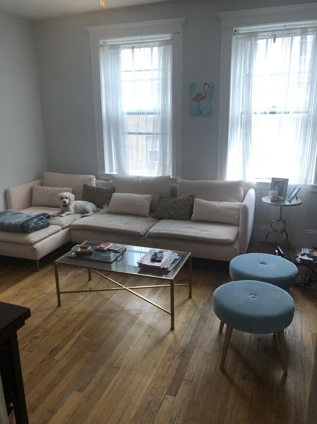 property at 7 Lothian Rd