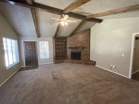 4413 75th Dr in Lubbock, TX - Building Photo