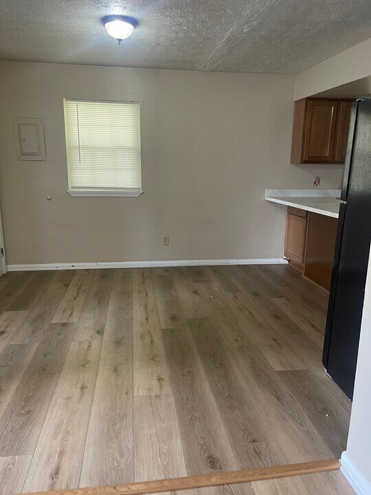 33 Rowland Ave in Winchester, KY - Building Photo