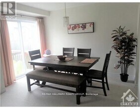 123 Garrity Crescent in Ottawa, ON - Building Photo - Building Photo