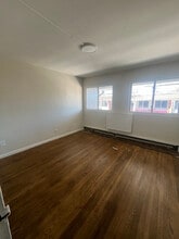 473 Park Ave, Unit C3 in Orange, NJ - Foto de edificio - Building Photo