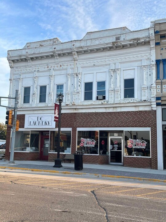 112 E Franklin St in Bloomfield, IA - Building Photo