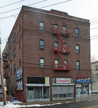 Sydney Arms in Mount Vernon, NY - Building Photo - Building Photo