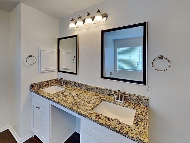 property at 26881 Monarch Manor Ln