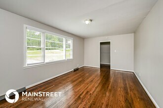 830 Heflin Ave E in Birmingham, AL - Building Photo - Building Photo