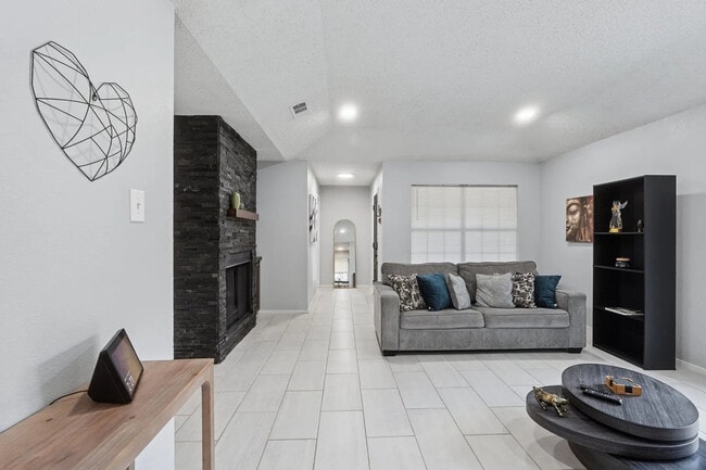 9780 Windy Rdg Rd-Unit -ID1363568P in Frisco, TX - Building Photo - Building Photo