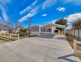 35 Cinnamon Ln in San Angelo, TX - Building Photo