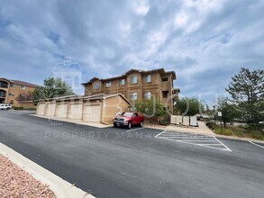 1695 Little Bear Creek Point in Colorado Springs, CO - Foto de edificio - Building Photo