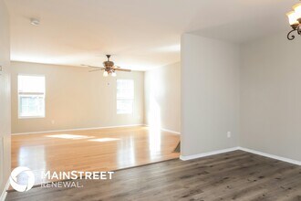 5440 Thunderidge Drive in Raleigh, NC - Building Photo - Building Photo