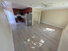 6534 Peterson Ave in Los Angeles, CA - Building Photo