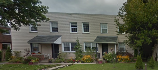 property at 381 D'Arcy St