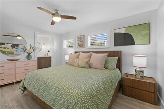 609 12th Ave S in Naples, FL - Building Photo - Building Photo