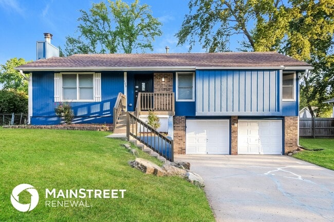 property at 109 SE Rockwood St