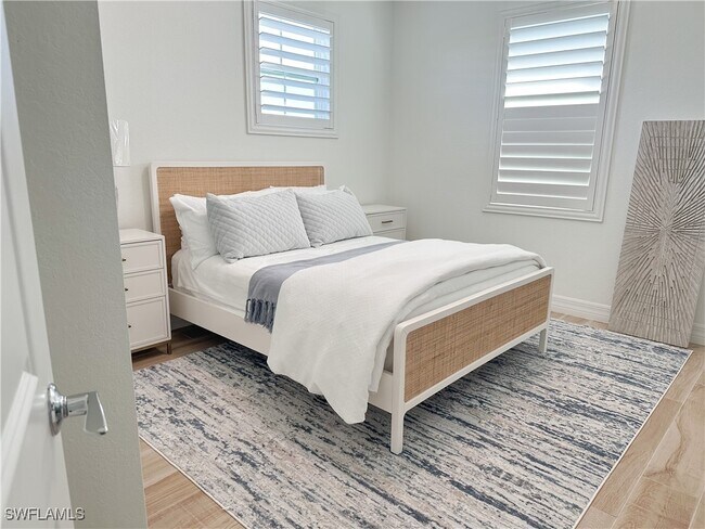 property at 207 Indies Dr E