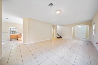 3641 NE 4th St in Homestead, FL - Building Photo - Building Photo