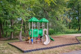 ReNew Bartlett Village in Memphis, TN - Building Photo