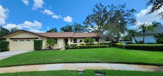 7864 Broken Arrow Trail in Winter Park, FL - Building Photo