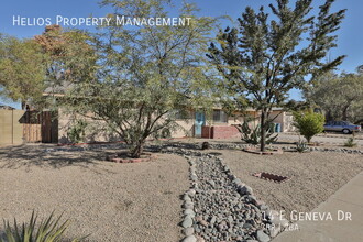 14 E Geneva Dr in Tempe, AZ - Building Photo - Building Photo