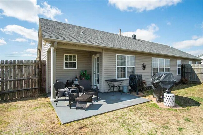 property at 40 Garden Gate Dr