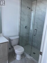 461 Green Rd in Hamilton, ON - Building Photo - Building Photo